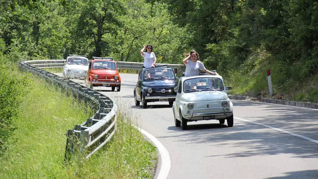 You Can’t Just Pass By All Must-go Scenic Spots Hurriedly. You Should Also Experience The Unique Ways To Have Fun When You Come To Florence.