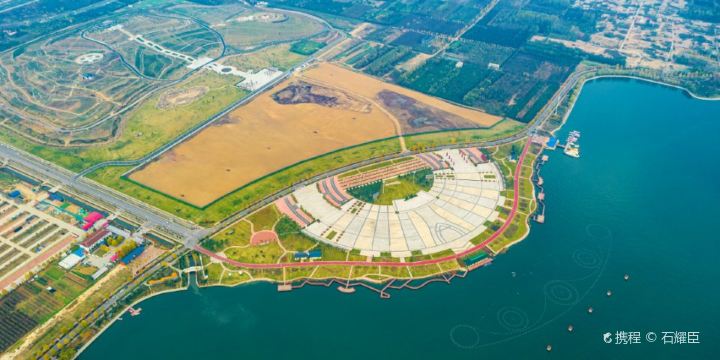 Heming Lake Scenic Spot