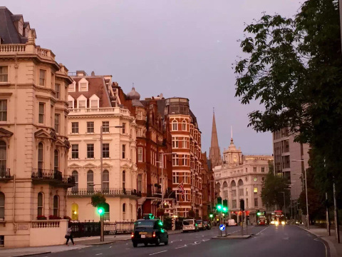 チャーリング クロス ロードのレビュー チャーリング クロス ロードのチケット チャーリング クロス ロードの割引 チャーリング クロス ロードの交通機関 所在地 営業時間 チャーリング クロス ロード周辺の観光スポット ホテル グルメ Trip Com