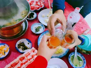 Fengjiyuanwulamanzu Hot Pot