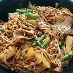 DU YI WEI TIE GUO MEN MIAN User Photo