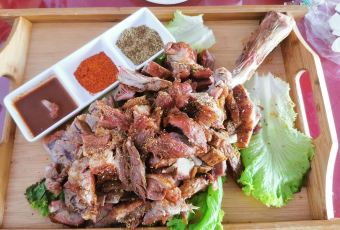 记忆旅行酒店餐厅(草原天路特色店) User Photo