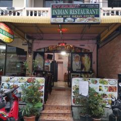 Everest Indian Restaurant User Photo
