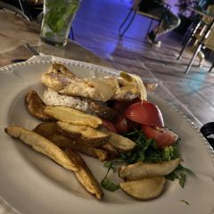 Reuben's Deli & Steakhouse張用戶圖片