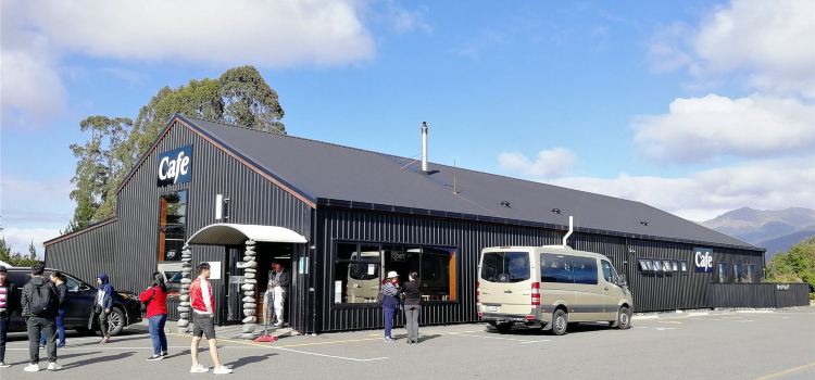 Alpine Centre Cafe & Bar