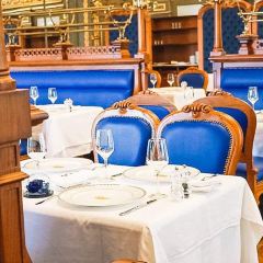 Le Train Bleu User Photo