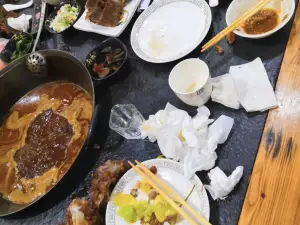 俺们屯铁锅炖(翡翠·尚景店)