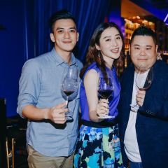 Large Eight Italy Lounge&Restaurant User Photo