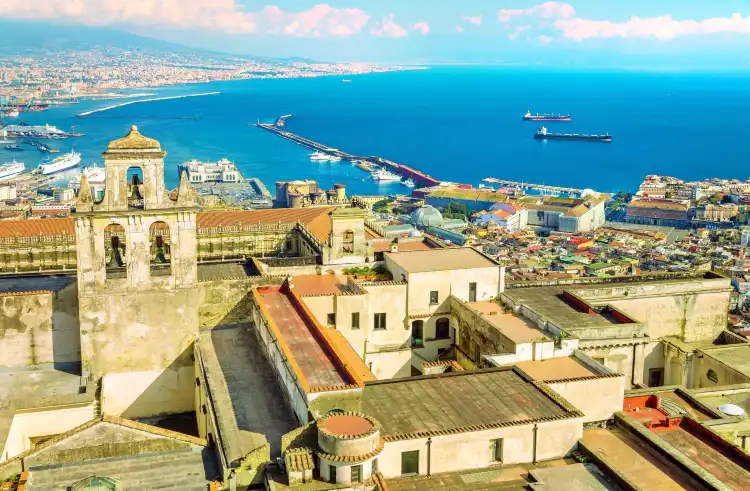 Hotels in Napoli