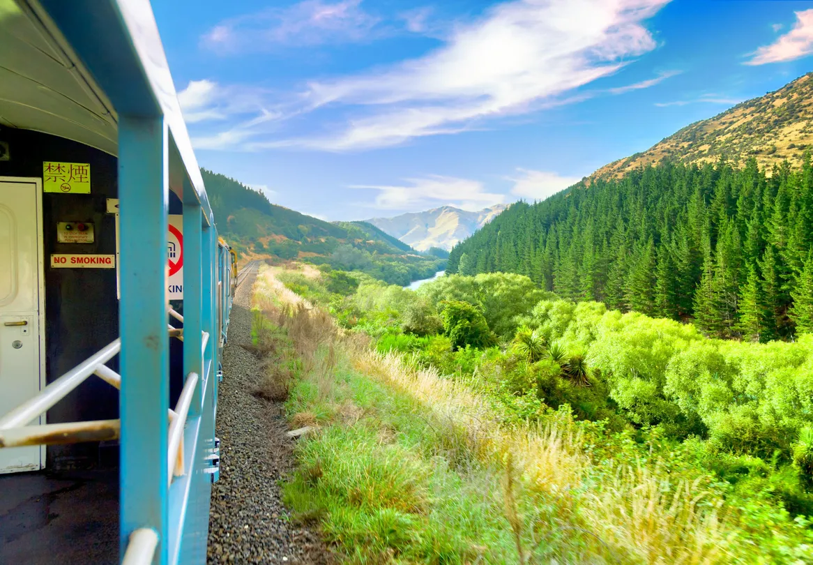 5_TranzAlpine: Scenic Train Christchurch - Greymouth