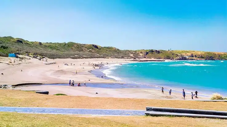 Hotels near Qintou Bay Bathing Beach