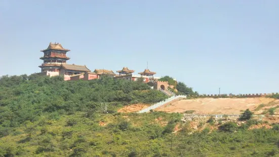 Qinglong Mountain
