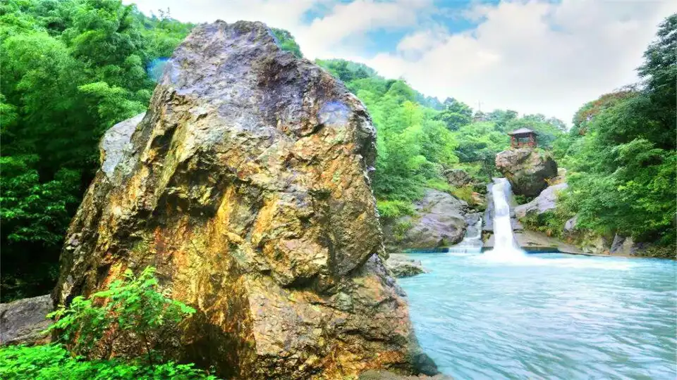2_Liuyang Fenghuang Gorge Rafting