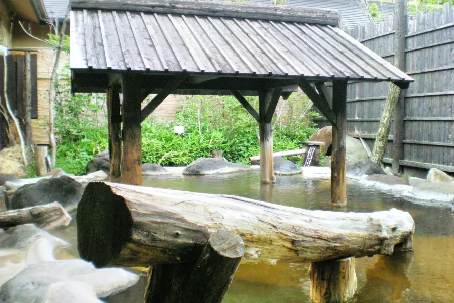 Jōmon natural onsen - Shiraku no yu