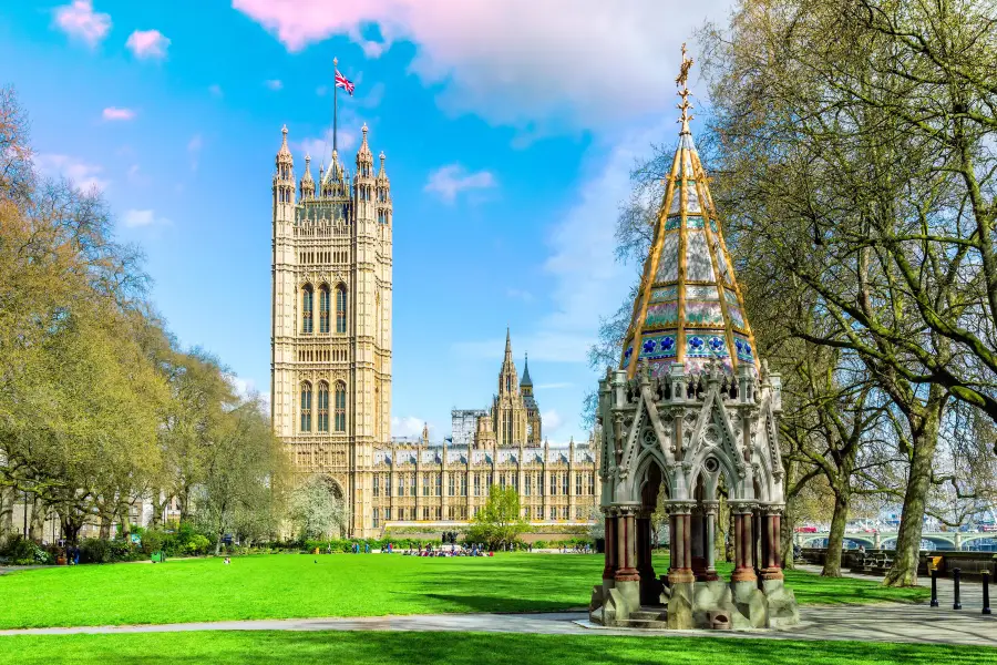 Victoria Tower Gardens South