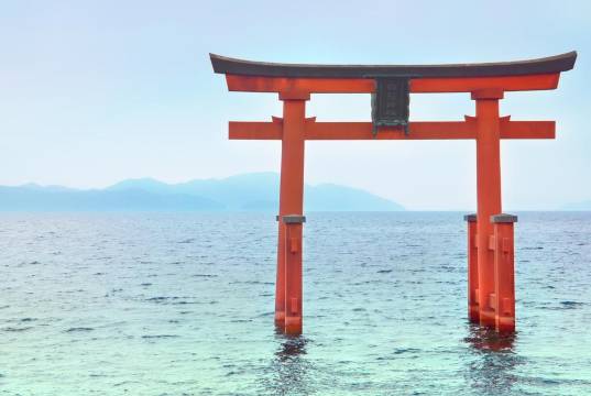 日本大阪+美秀美術館+舊竹林院庭園+琵琶湖一日遊