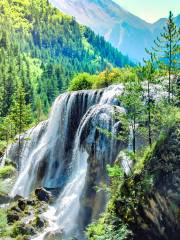 Nuorilang Waterfall