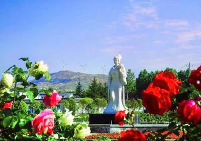 徳雲山風情植物園