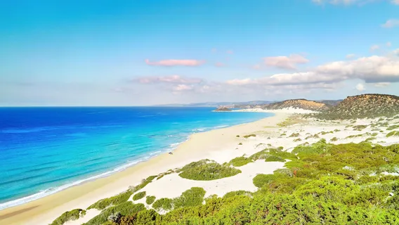 Золотой пляж