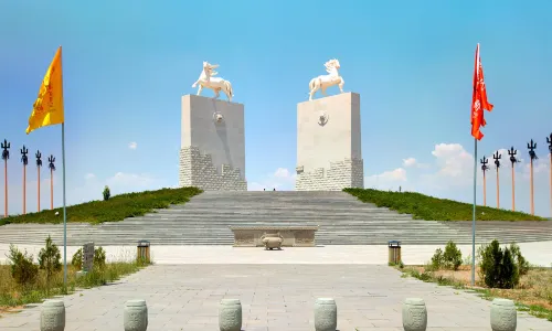 Genghis Khan Mausoleum Scenic Spot