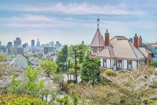 鄰近風見雞館的酒店