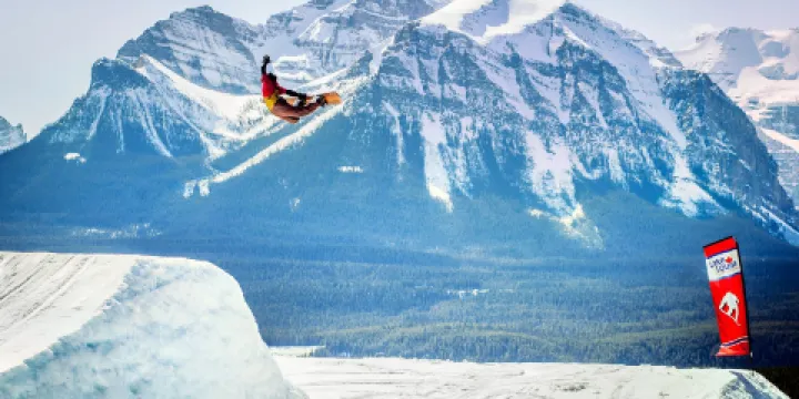 露易絲湖滑雪場
