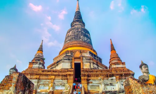 Wat Phanan Choeng Worawihan