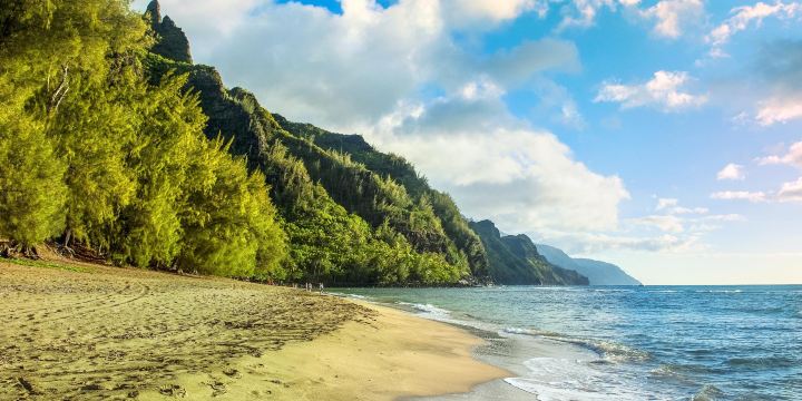 Ke'e Beach