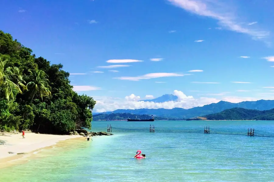 Pulau Sapangar