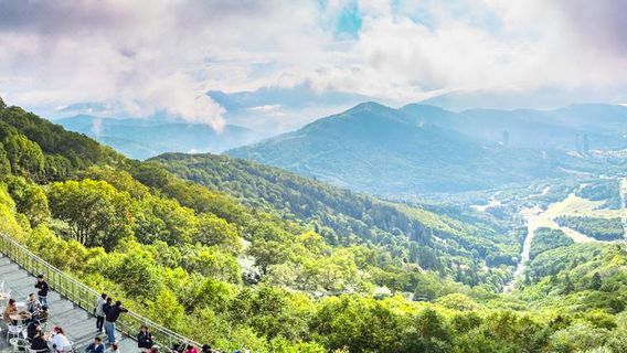 Hoshino Resorts Tomamu Unkai Terrace