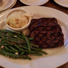 Weber Grill Restaurant & Academy 여행 사진