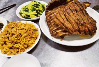 草原生态度假酒店餐厅 User Photo