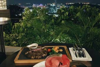Dusk @ Mount Faber Peak user photo