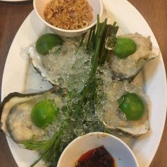 Somboon Seafood (Bantadthong) User Photo