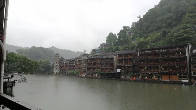 퉈장강