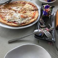 I Sea Bar And Restaurant User Photo
