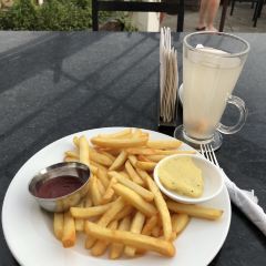 Friends Cafe User Photo