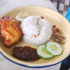 Iron House Kopitiam ảnh của người dùng
