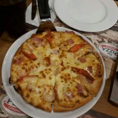 Pizza 4P’s Le Thanh Ton User Photo