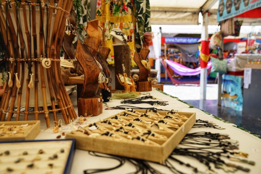 Tiket pesawat Nadi Papeete