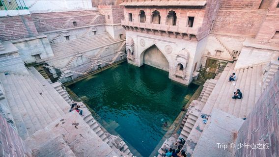 Toorji Ka Jhalra Bavdi