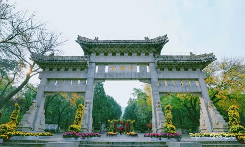 千佛山