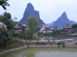 Huangyao Shiban Street