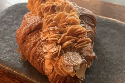 Lune Croissanterie Melbourne CBD
