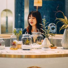 Golden Chicken 여행 사진