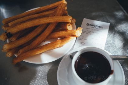 Chocolatería San Ginés