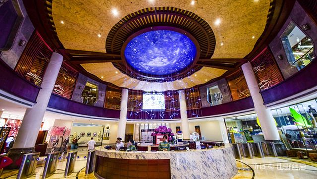 Yunlan Bay Hot Spring