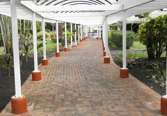 Nani Mau Gardens