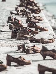 Chaussures au bord du Danube