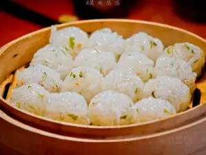 圍龍食府（梅州雁南飛圍龍大酒店店）